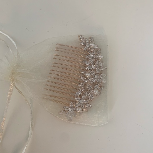Rose gold bridal hair comb, headpiece